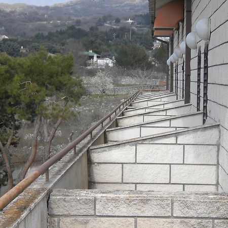 Hotel Menta E Rosmarino Monte Sant'Angelo Luaran gambar