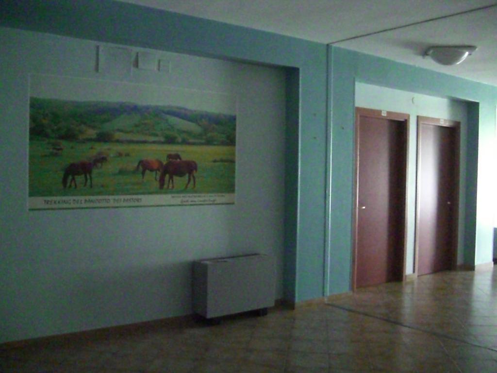 Hotel Menta E Rosmarino Monte Sant'Angelo Bilik gambar