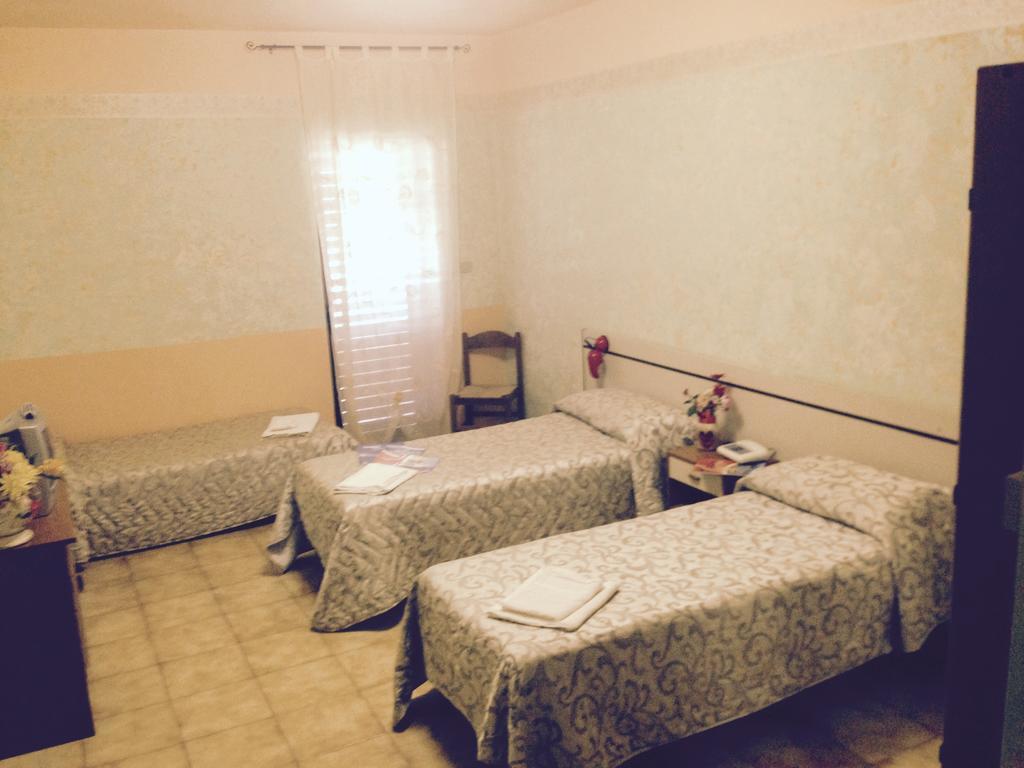 Hotel Menta E Rosmarino Monte Sant'Angelo Luaran gambar
