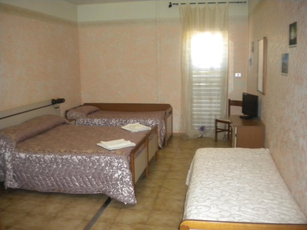 Hotel Menta E Rosmarino Monte Sant'Angelo Luaran gambar